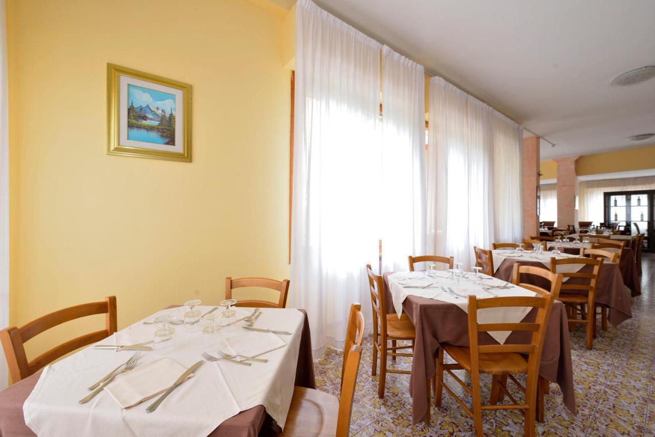 Hotel Attico Chianciano Terme Esterno foto